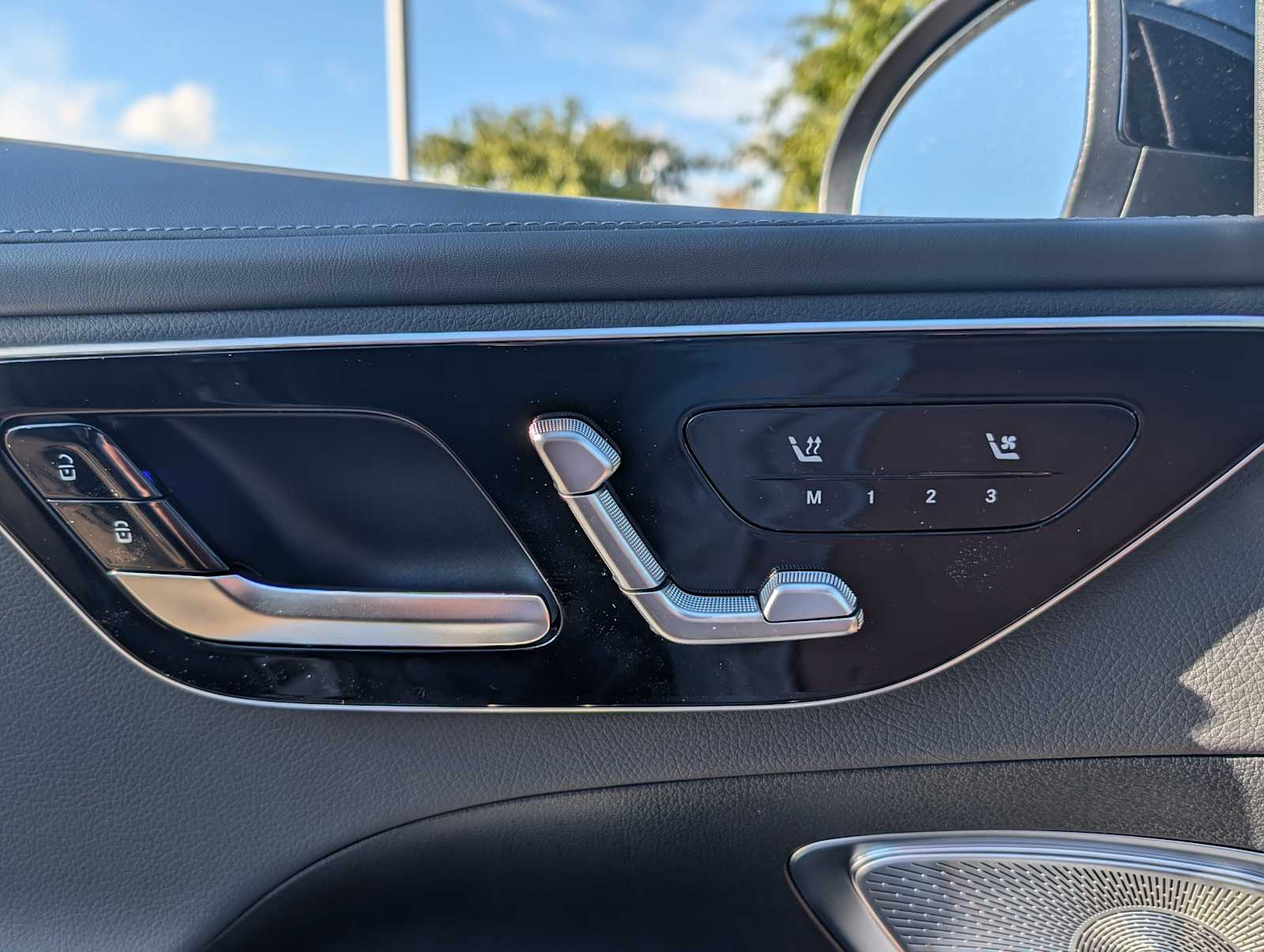 Thumbnail: 2026 Mercedes-Benz C-Class - 16