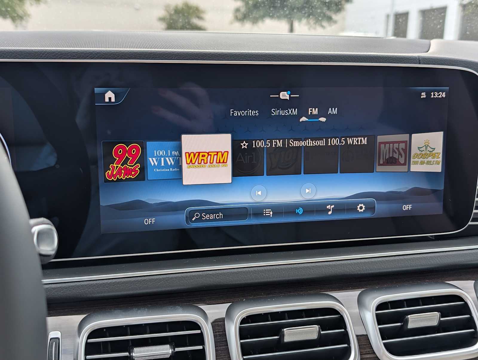 Thumbnail: 2026 Mercedes-Benz GLE - 12