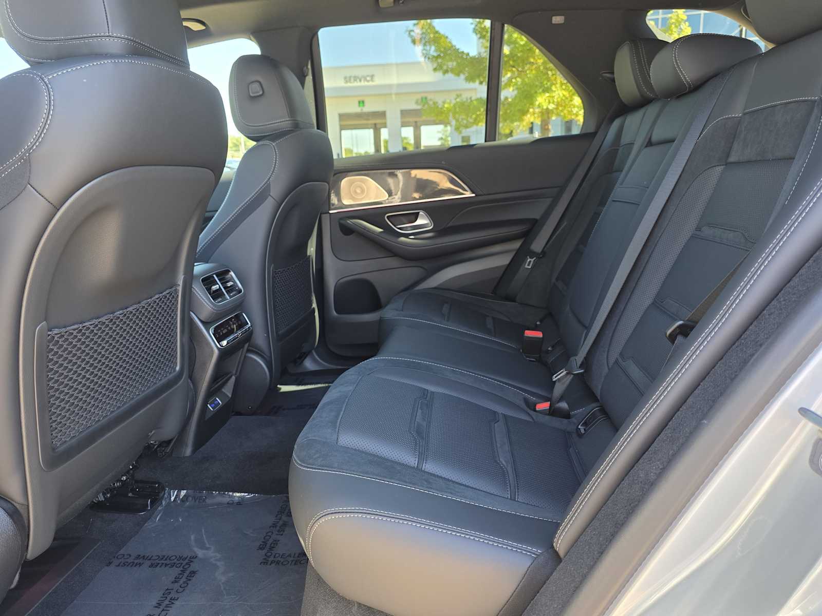 Thumbnail: 2026 Mercedes-Benz GLE - 18