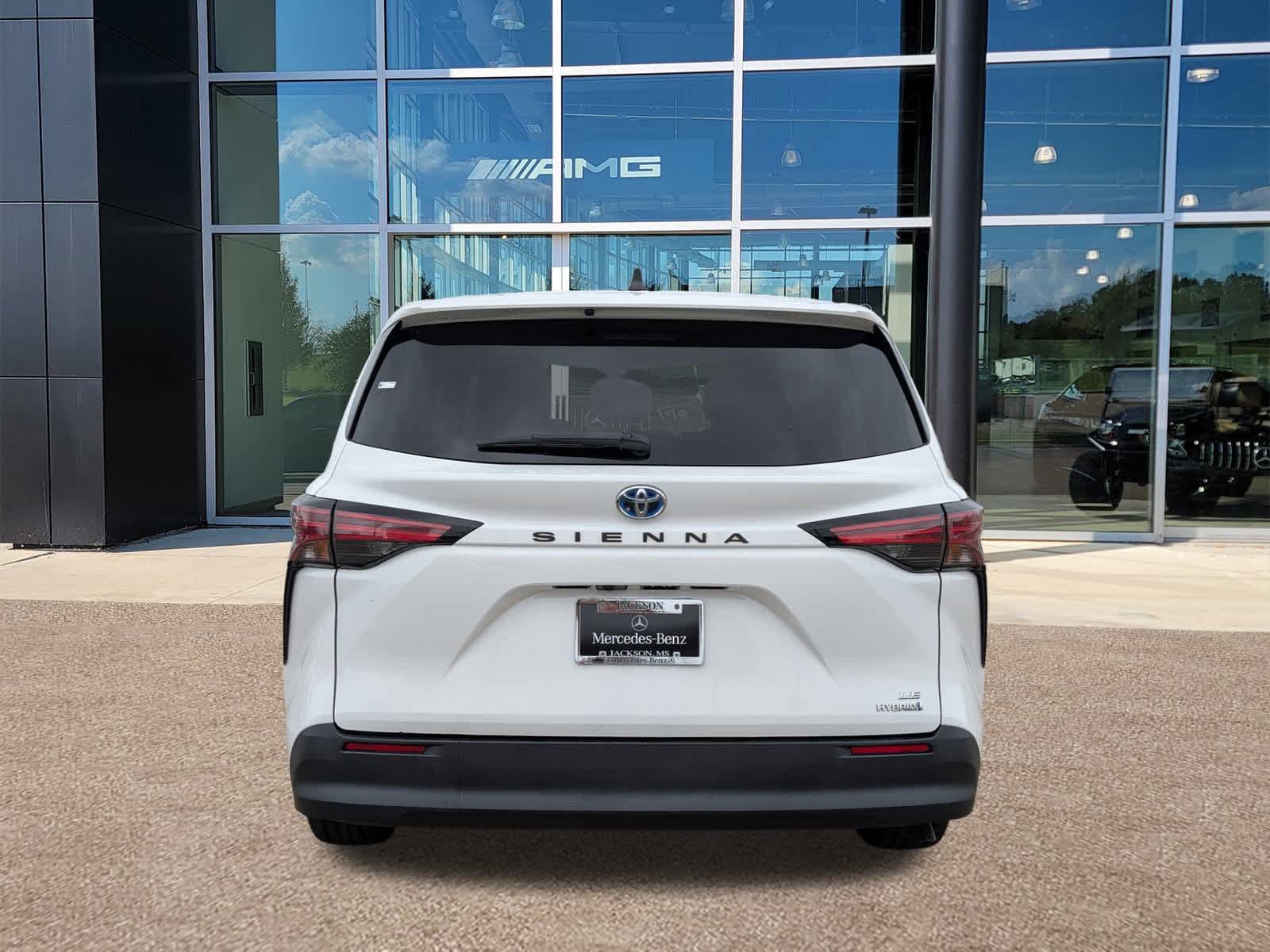 Thumbnail: 2021 Toyota Sienna - 5