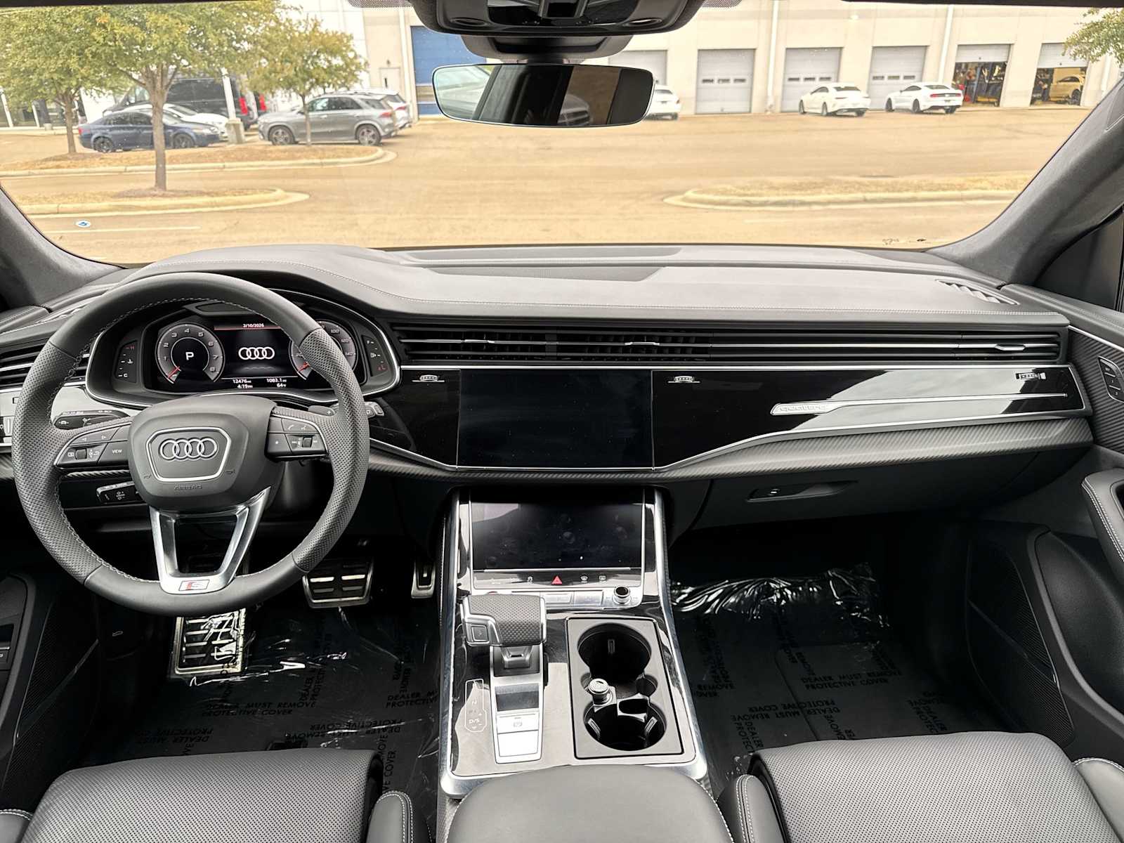 Thumbnail: 2024 Audi SQ8 - 14