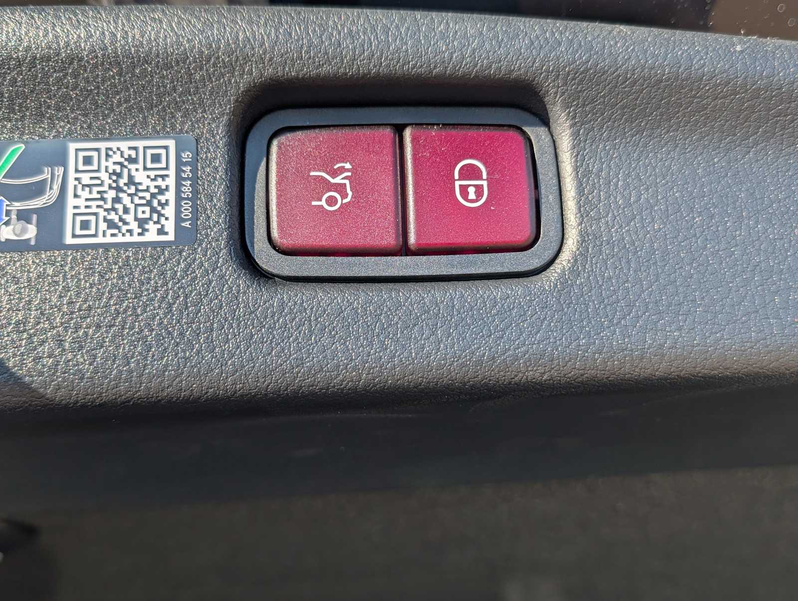 Thumbnail: 2026 Mercedes-Benz C-Class - 24