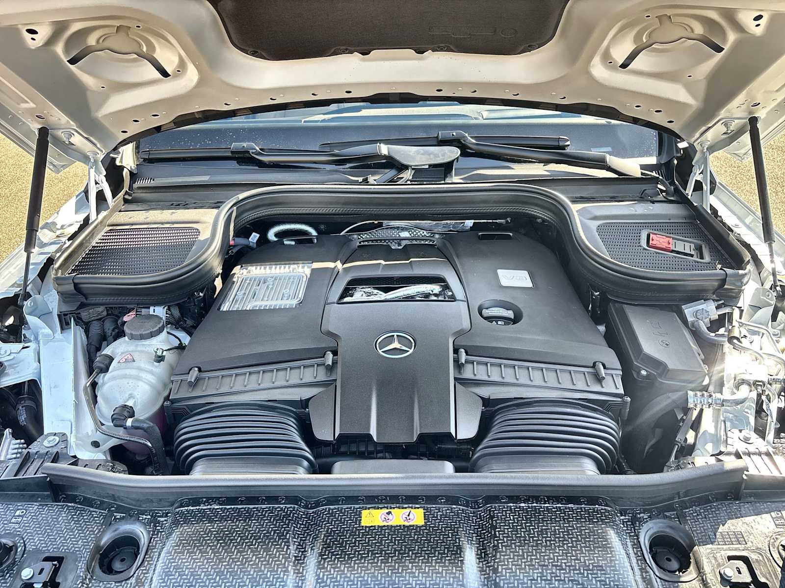 Thumbnail: 2026 Mercedes-Benz GLS - 11