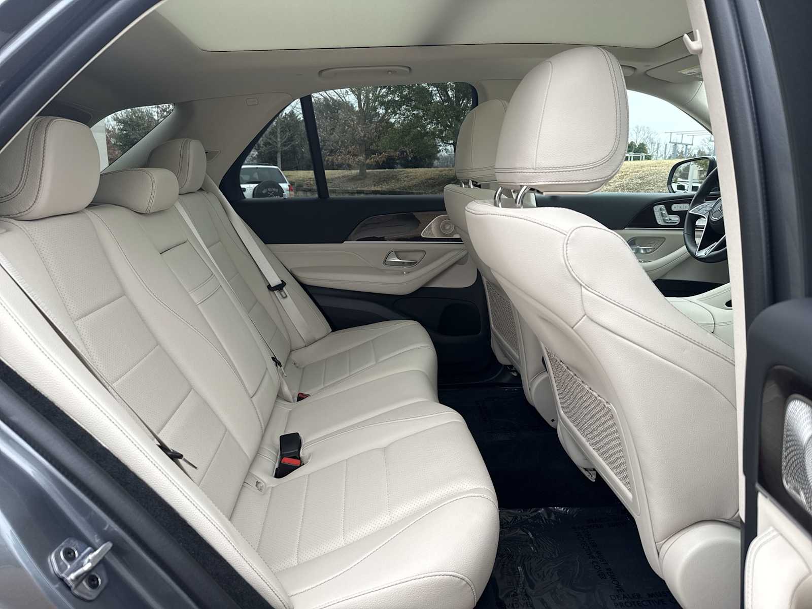 Thumbnail: 2026 Mercedes-Benz GLE - 19