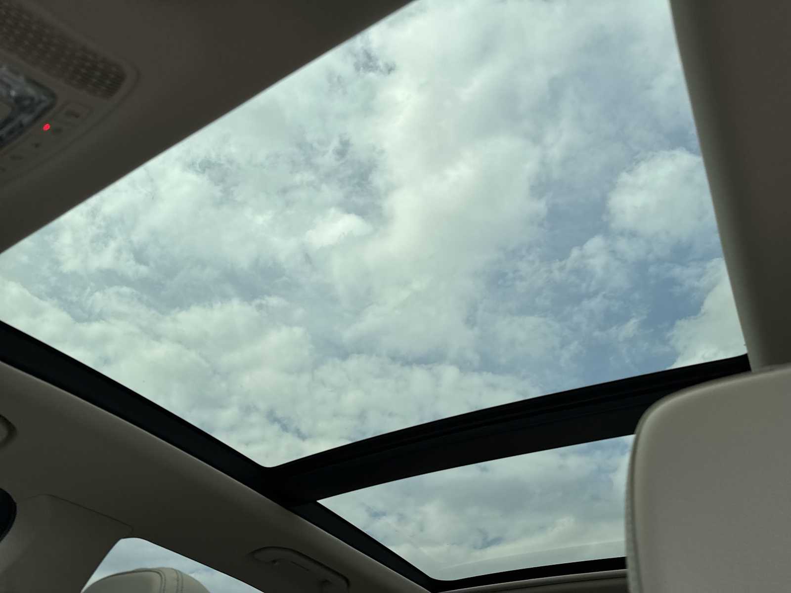 Thumbnail: 2026 Mercedes-Benz GLE - 17