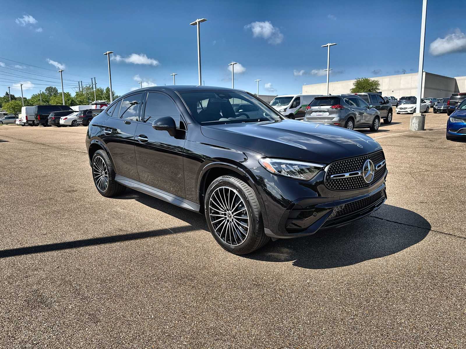 Thumbnail: 2026 Mercedes-Benz GLC - 10