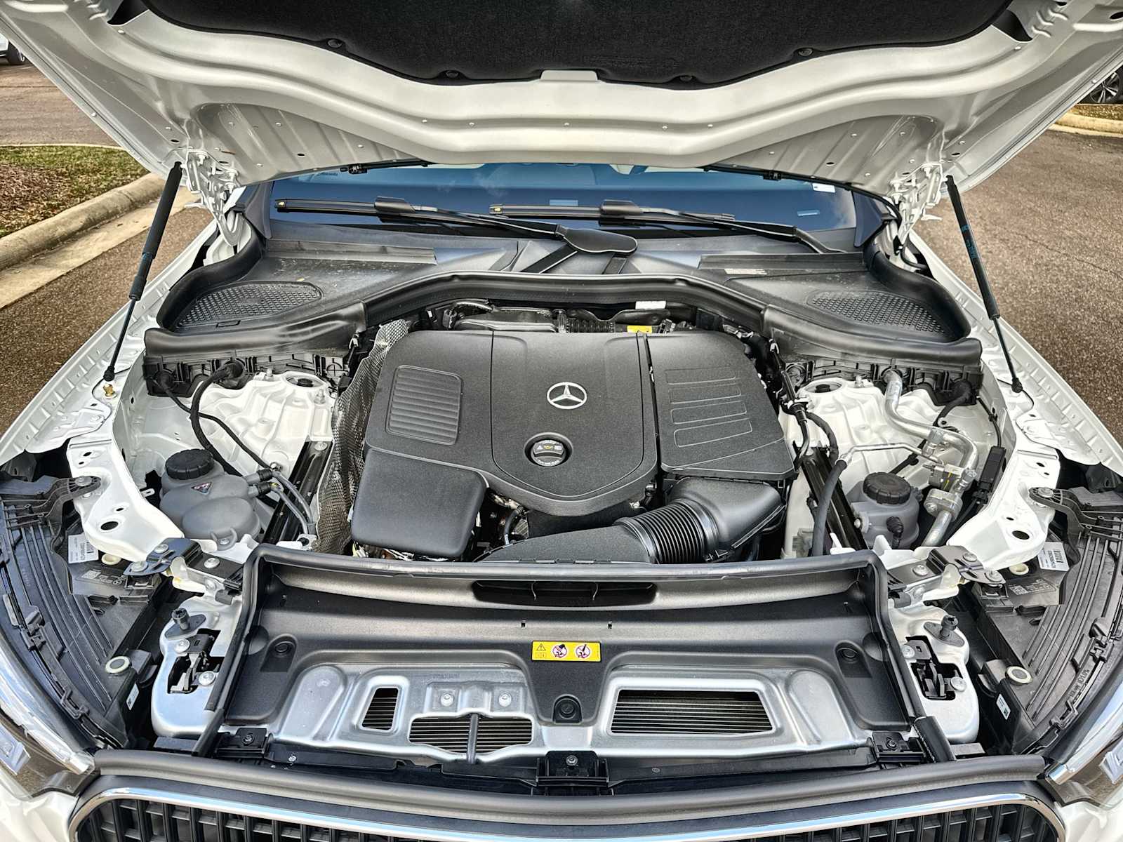 Thumbnail: 2026 Mercedes-Benz GLC - 13