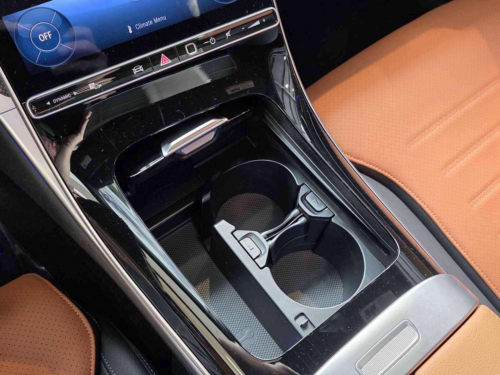 Thumbnail: 2026 Mercedes-Benz C-Class - 21