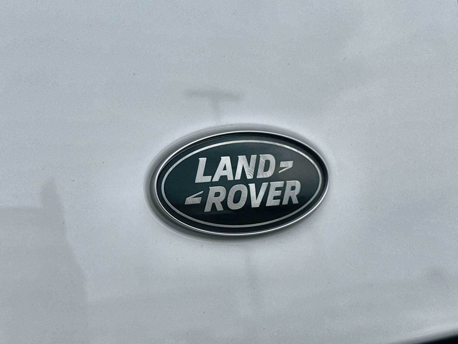 Thumbnail: 2024 Land Rover Defender - 23
