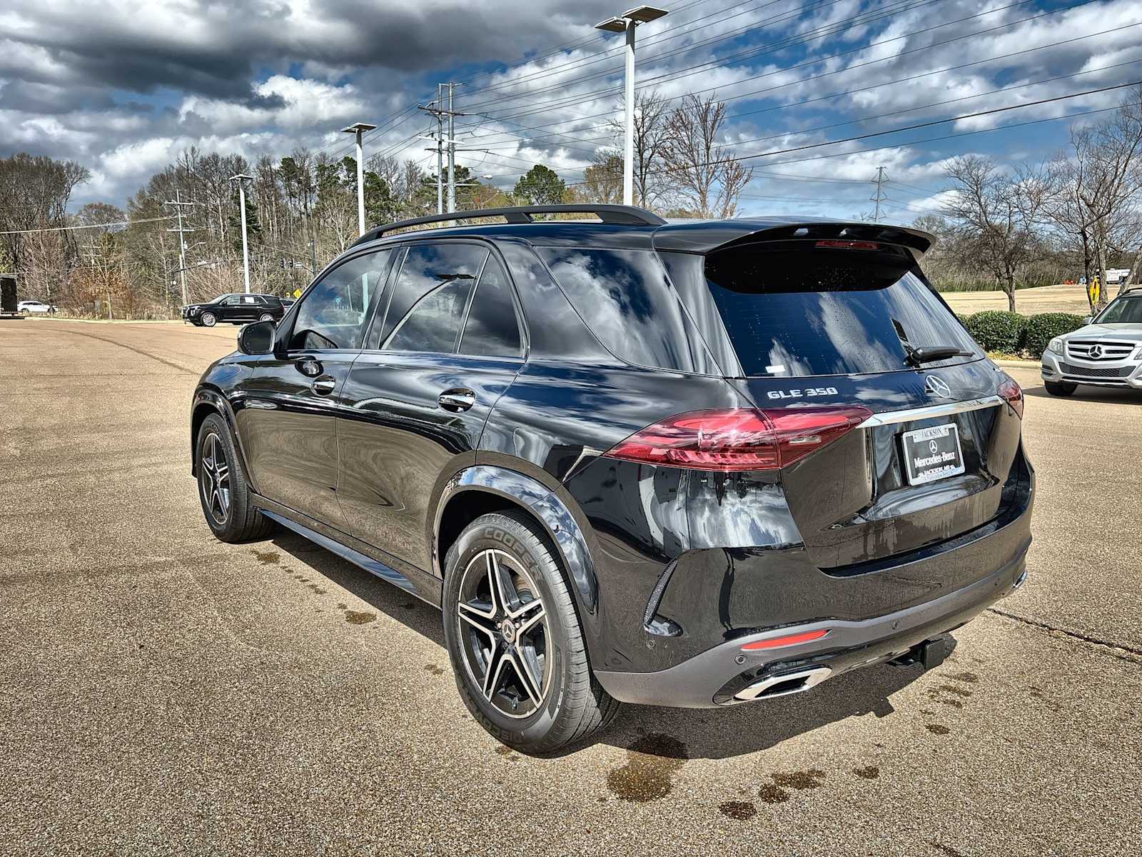 Thumbnail: 2026 Mercedes-Benz GLE - 6