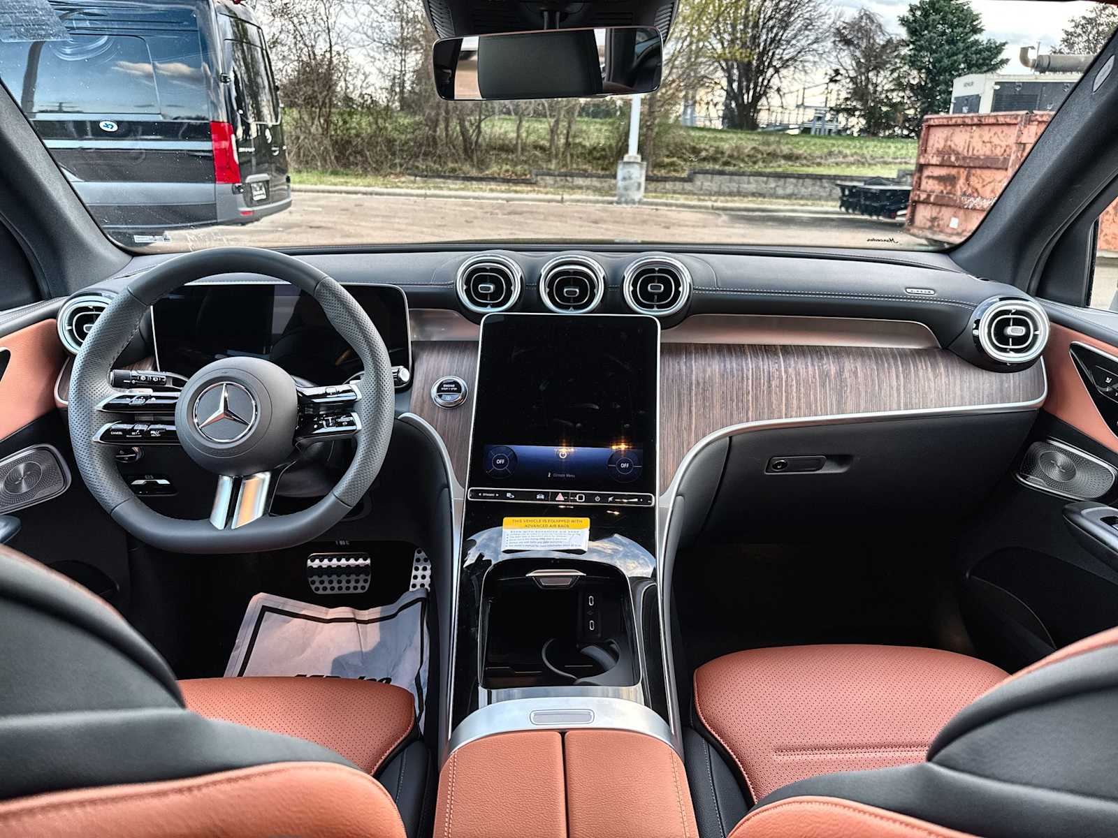 Thumbnail: 2026 Mercedes-Benz GLC - 20