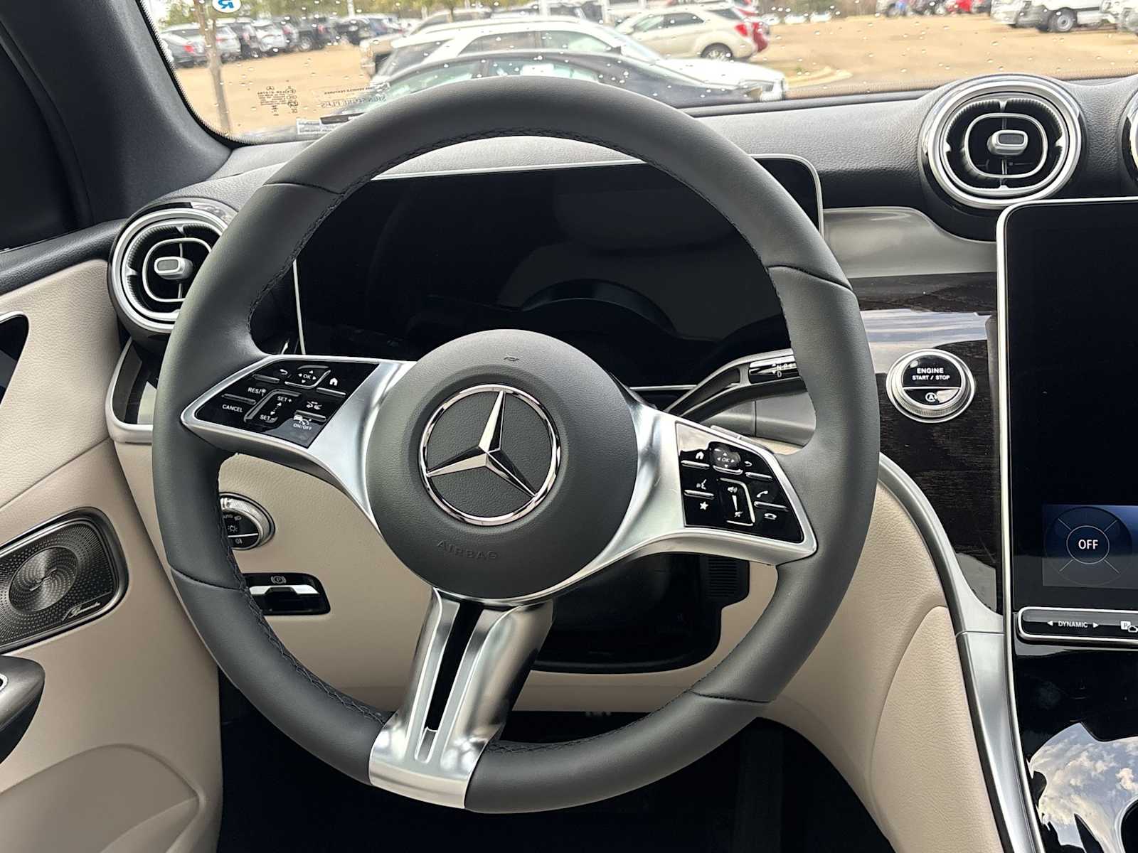 Thumbnail: 2026 Mercedes-Benz GLC - 21