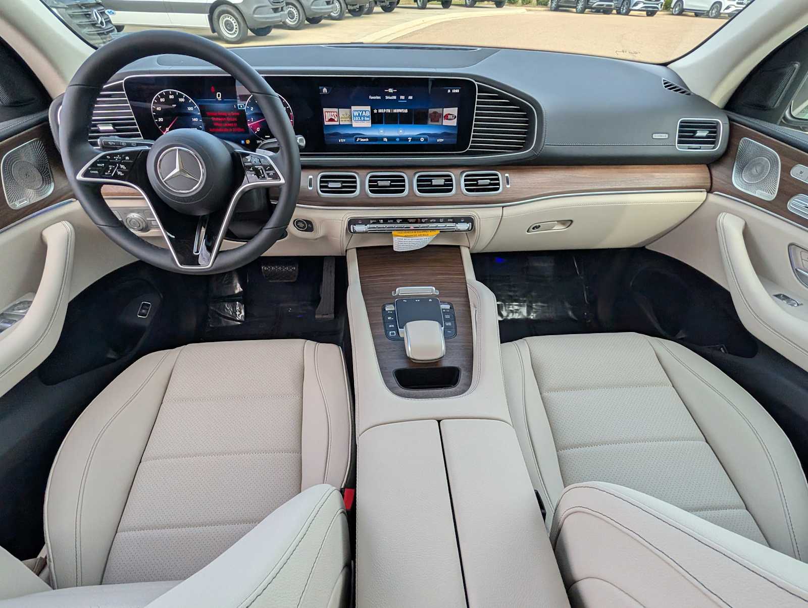 Thumbnail: 2026 Mercedes-Benz GLE - 7