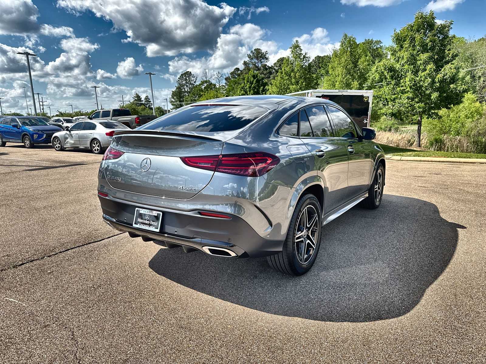 Thumbnail: 2026 Mercedes-Benz GLE - 8