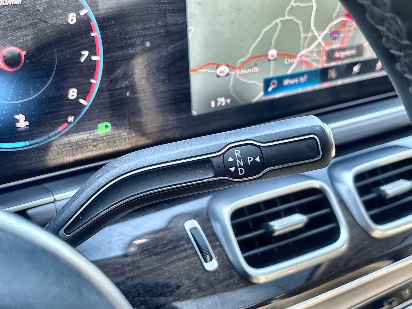 Thumbnail: 2020 Mercedes-Benz GLE - 23