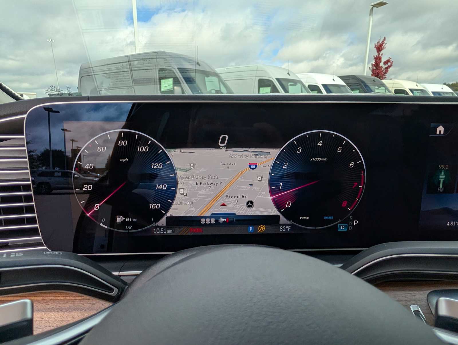 Thumbnail: 2026 Mercedes-Benz GLE - 9