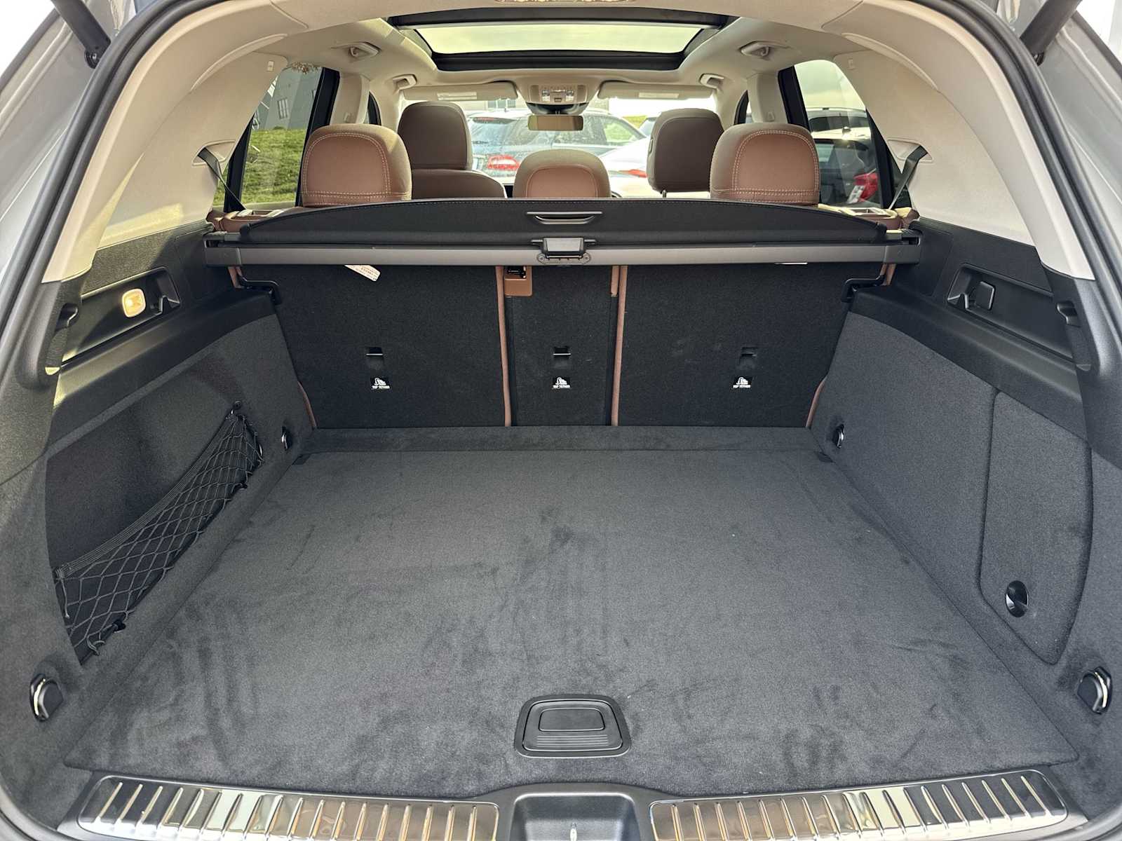 Thumbnail: 2026 Mercedes-Benz GLE - 24