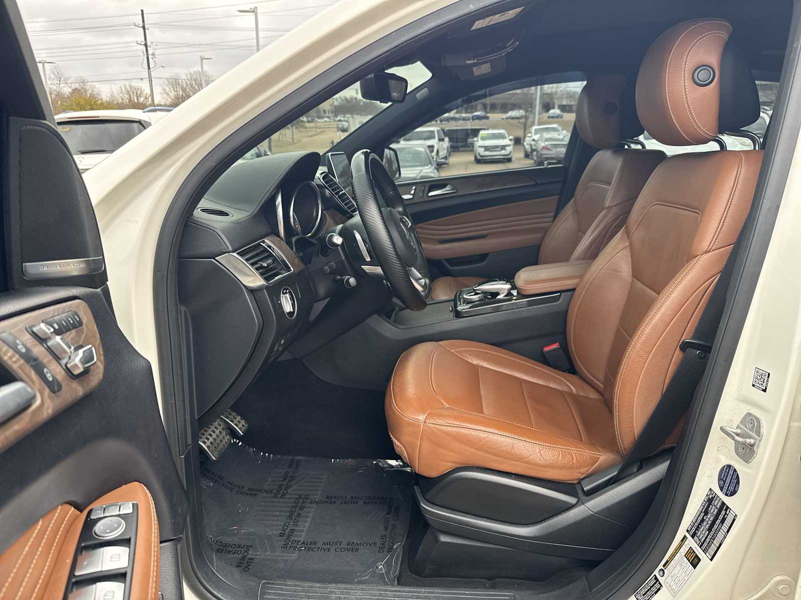 Thumbnail: 2016 Mercedes-Benz GLE - 2