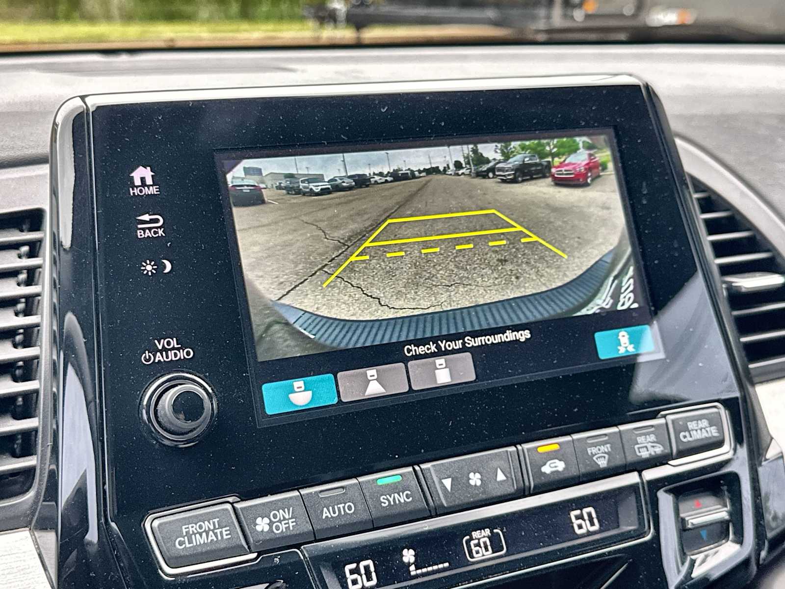 Thumbnail: 2023 Honda Odyssey - 27