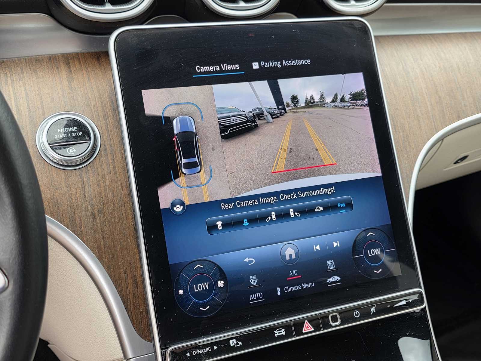 Thumbnail: 2023 Mercedes-Benz C-Class - 10