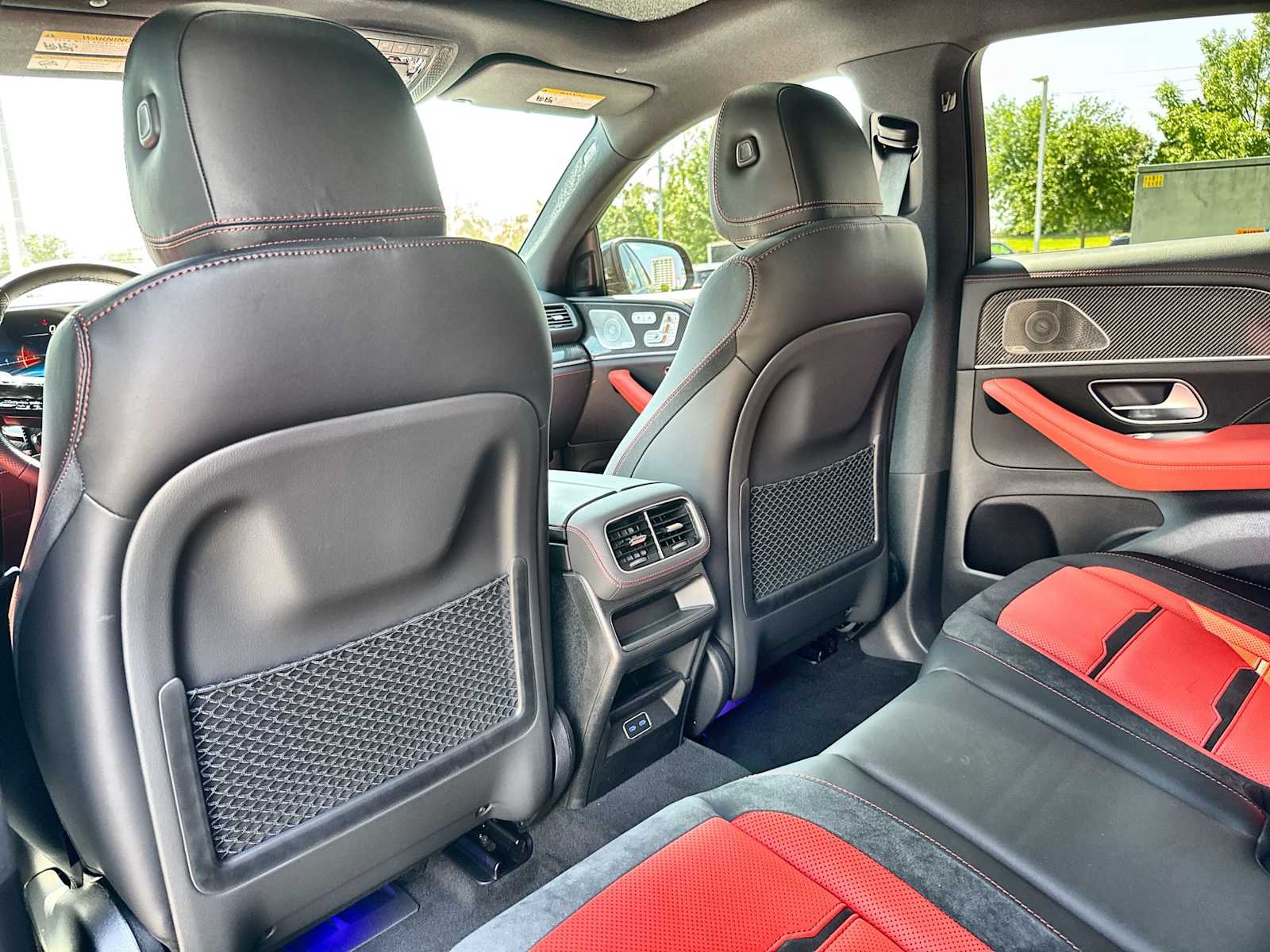 Thumbnail: 2026 Mercedes-Benz GLE - 18