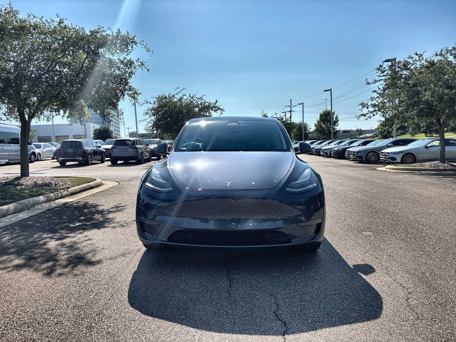 Thumbnail: 2023 Tesla Model Y - 12