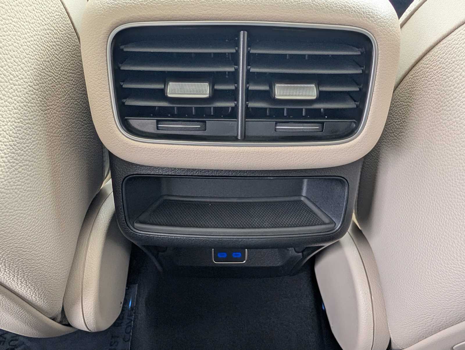 Thumbnail: 2026 Mercedes-Benz GLE - 19