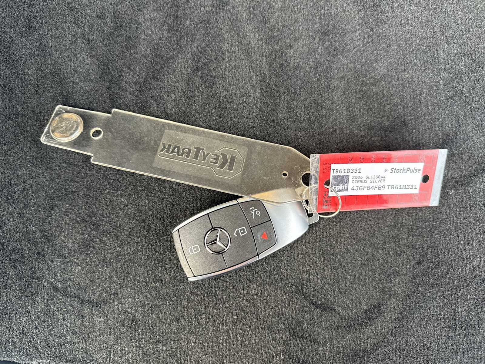 Thumbnail: 2026 Mercedes-Benz GLE - 27