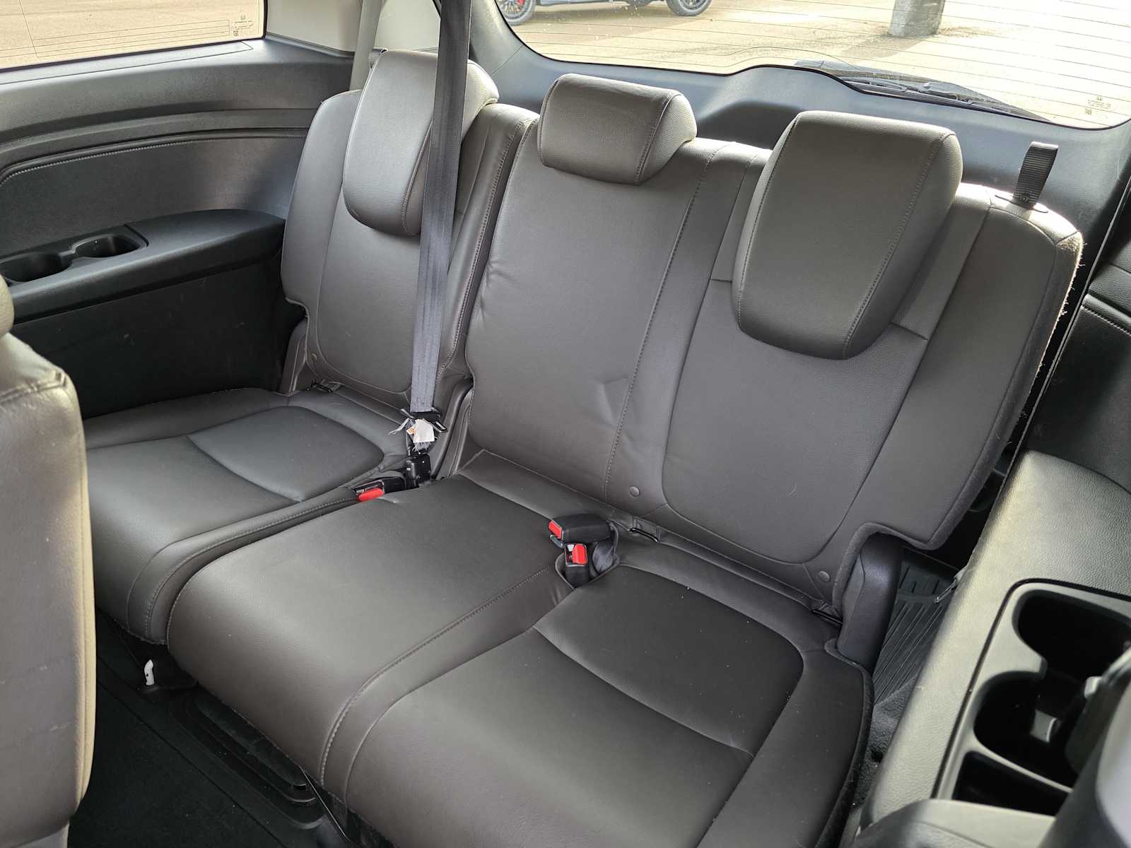 Thumbnail: 2019 Honda Odyssey - 19