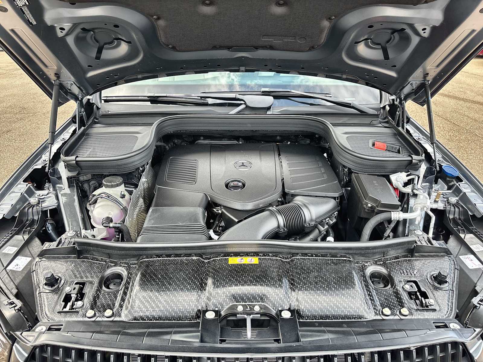 Thumbnail: 2026 Mercedes-Benz GLE - 13