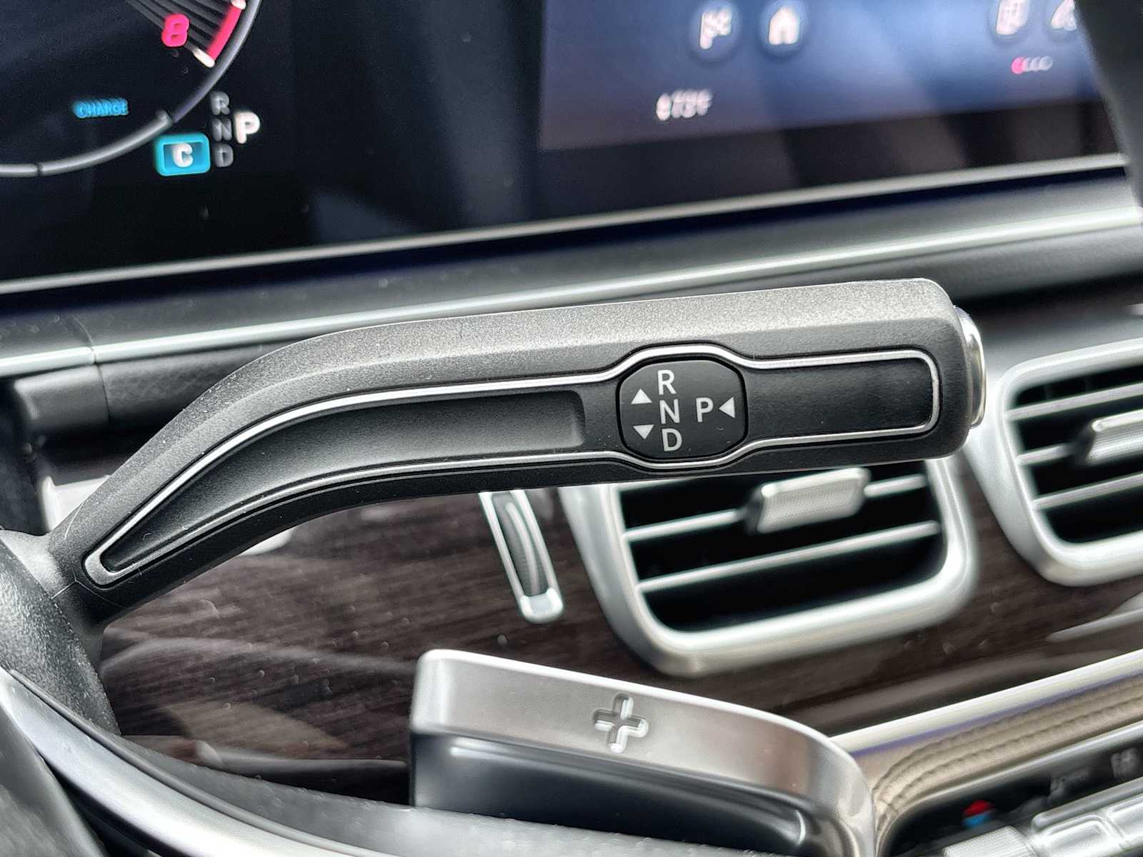 Thumbnail: 2026 Mercedes-Benz GLE - 23