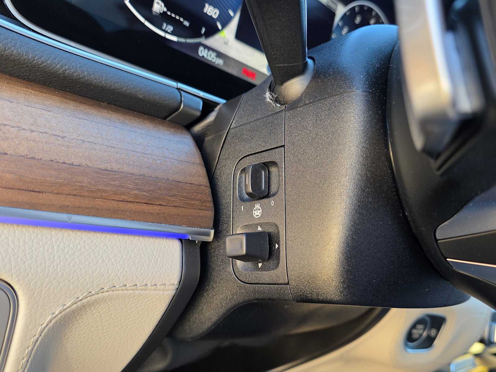 Thumbnail: 2025 Mercedes-Benz GLS - 18