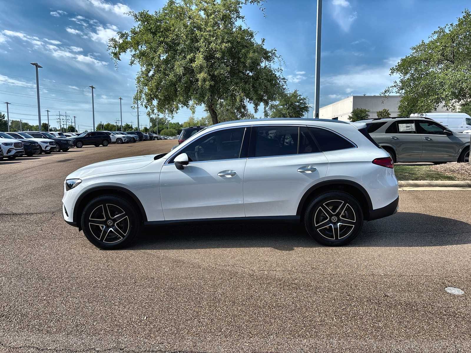 Thumbnail: 2026 Mercedes-Benz GLC - 5