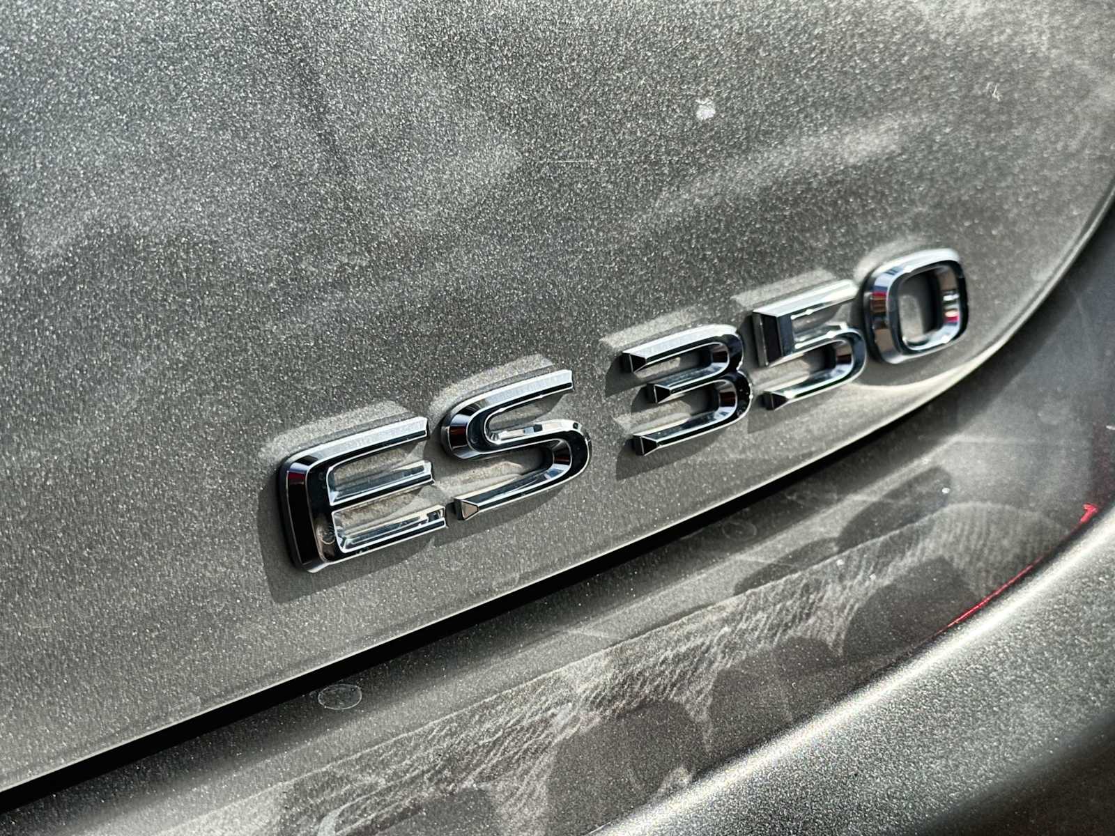 Thumbnail: 2021 Lexus ES - 15