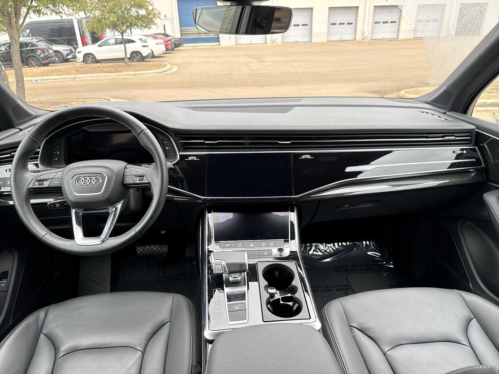 Thumbnail: 2025 Audi Q7 - 14