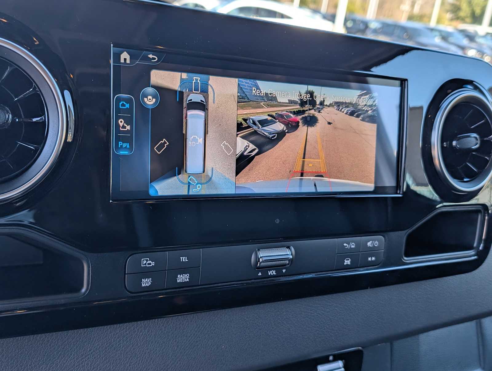 Thumbnail: 2026 Mercedes-Benz Sprinter - 10