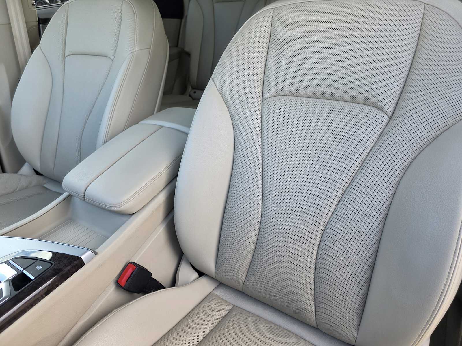 Thumbnail: 2019 Audi Q7 - 13