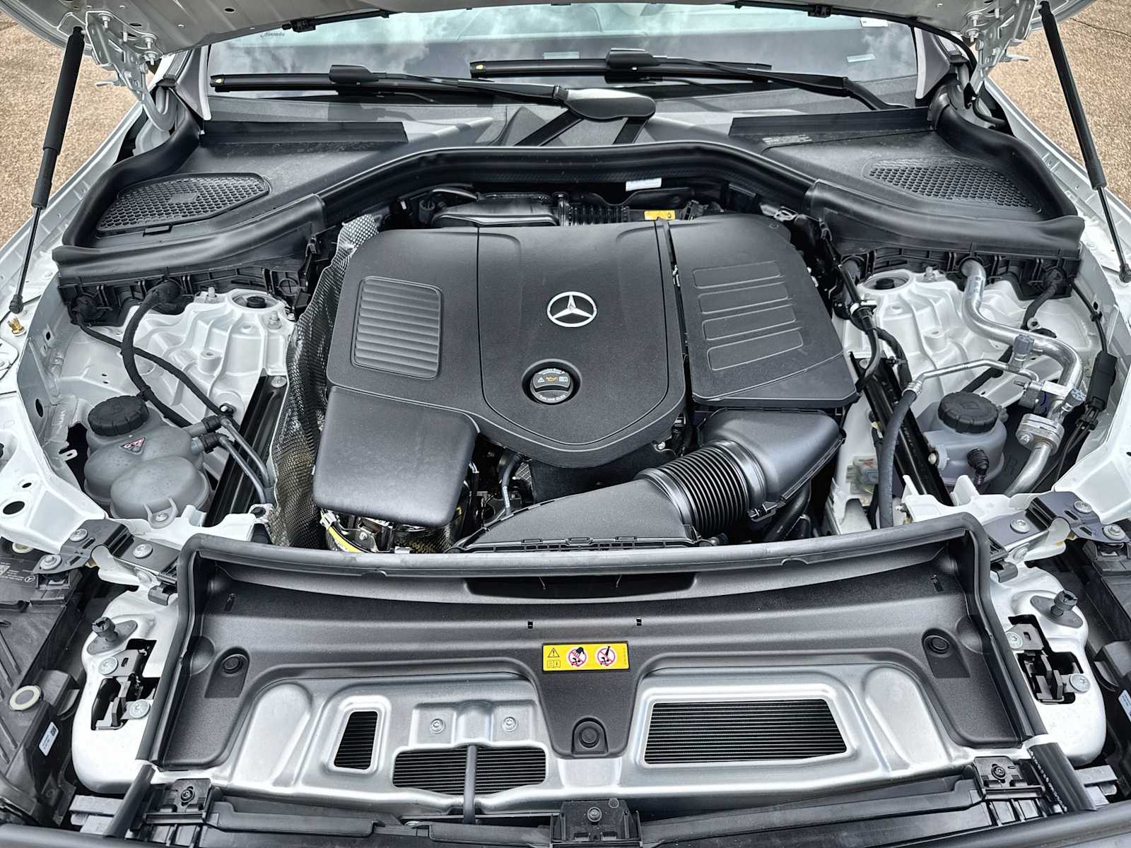 Thumbnail: 2026 Mercedes-Benz GLC - 13