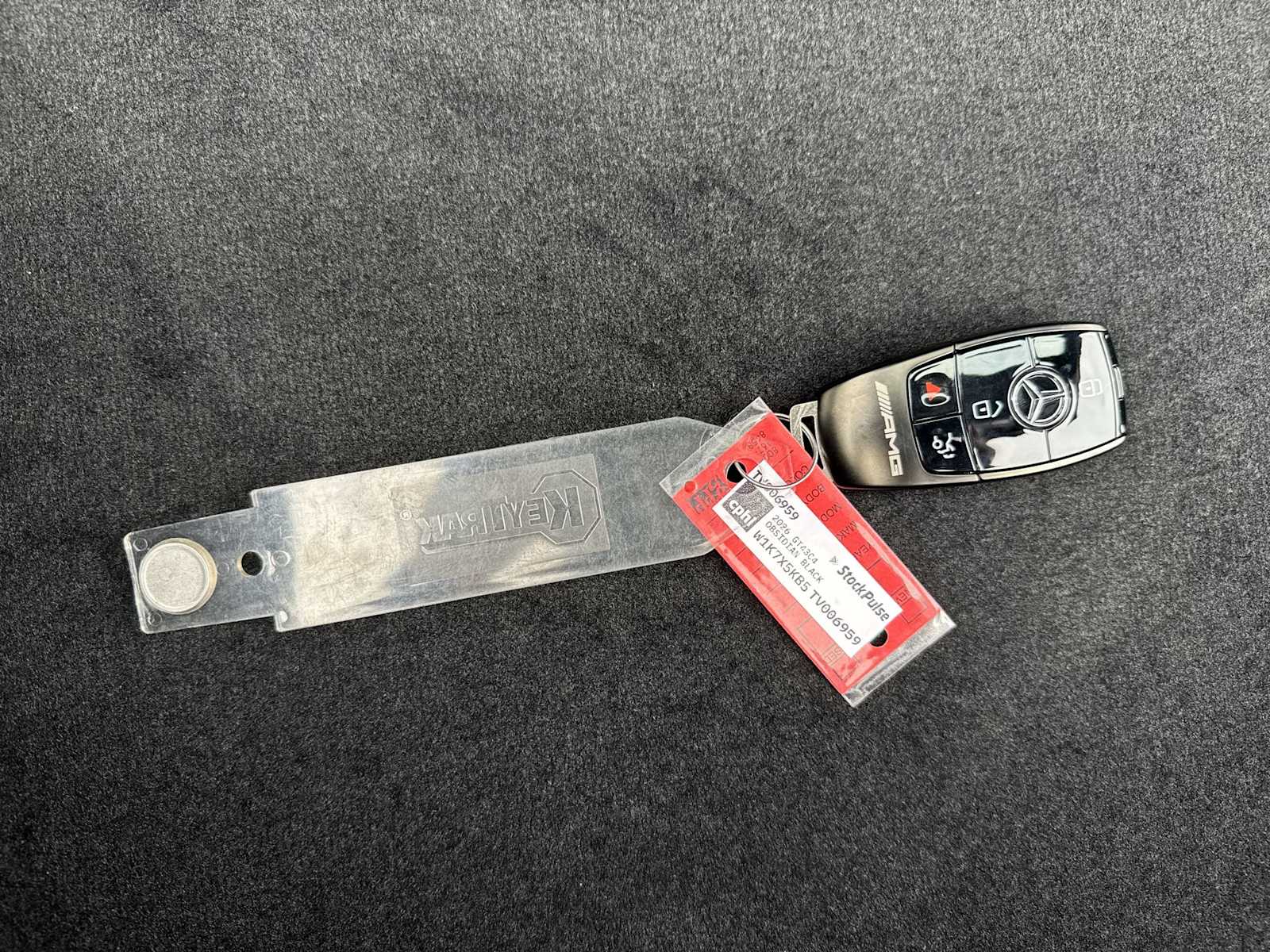 Thumbnail: 2026 Mercedes-Benz AMG GT - 27