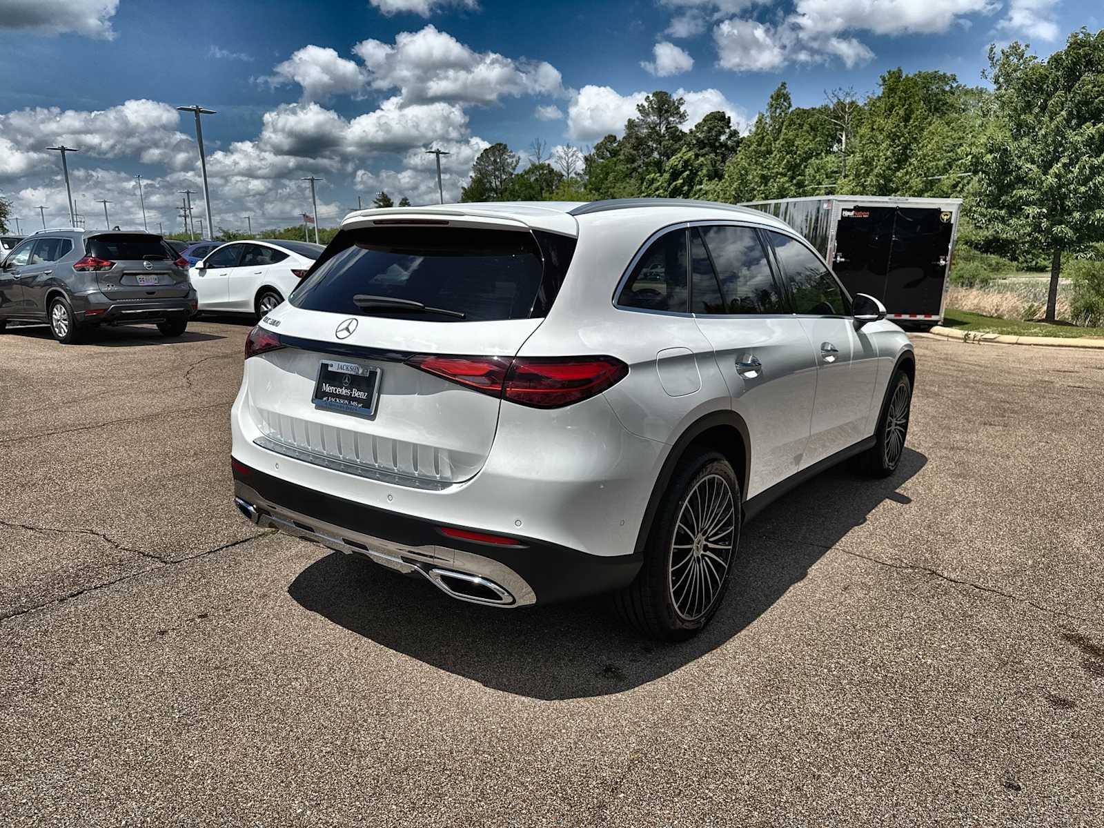 Thumbnail: 2026 Mercedes-Benz GLC - 8