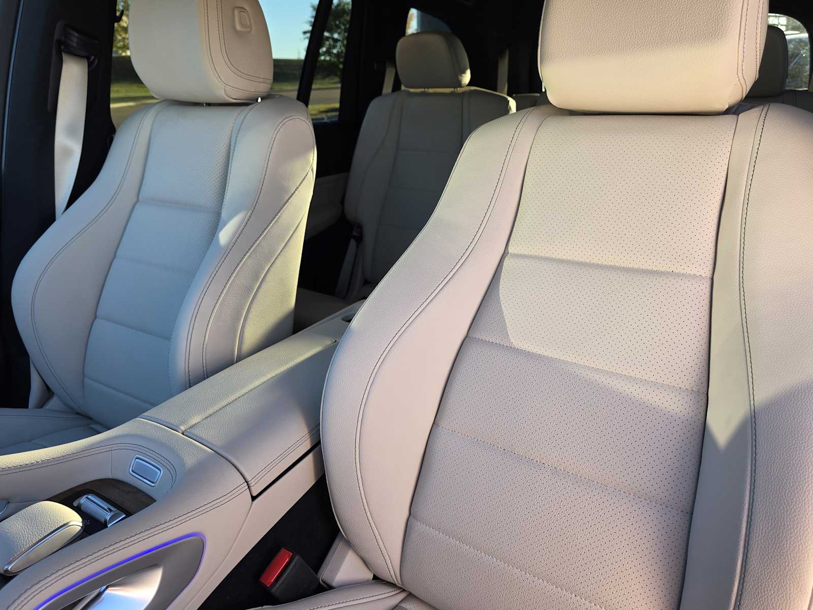 Thumbnail: 2025 Mercedes-Benz GLS - 11