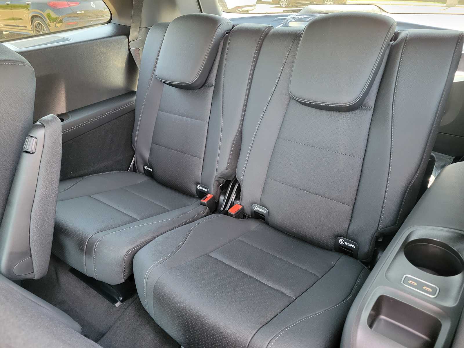 Thumbnail: 2025 Mercedes-Benz GLS - 12