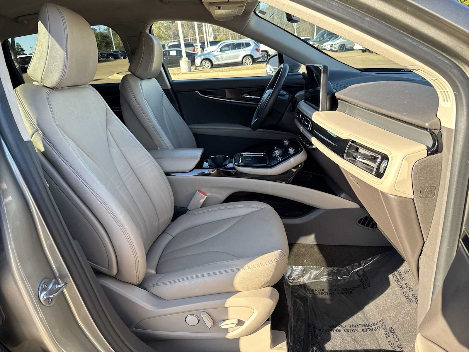 Thumbnail: 2023 Lincoln Nautilus - 19