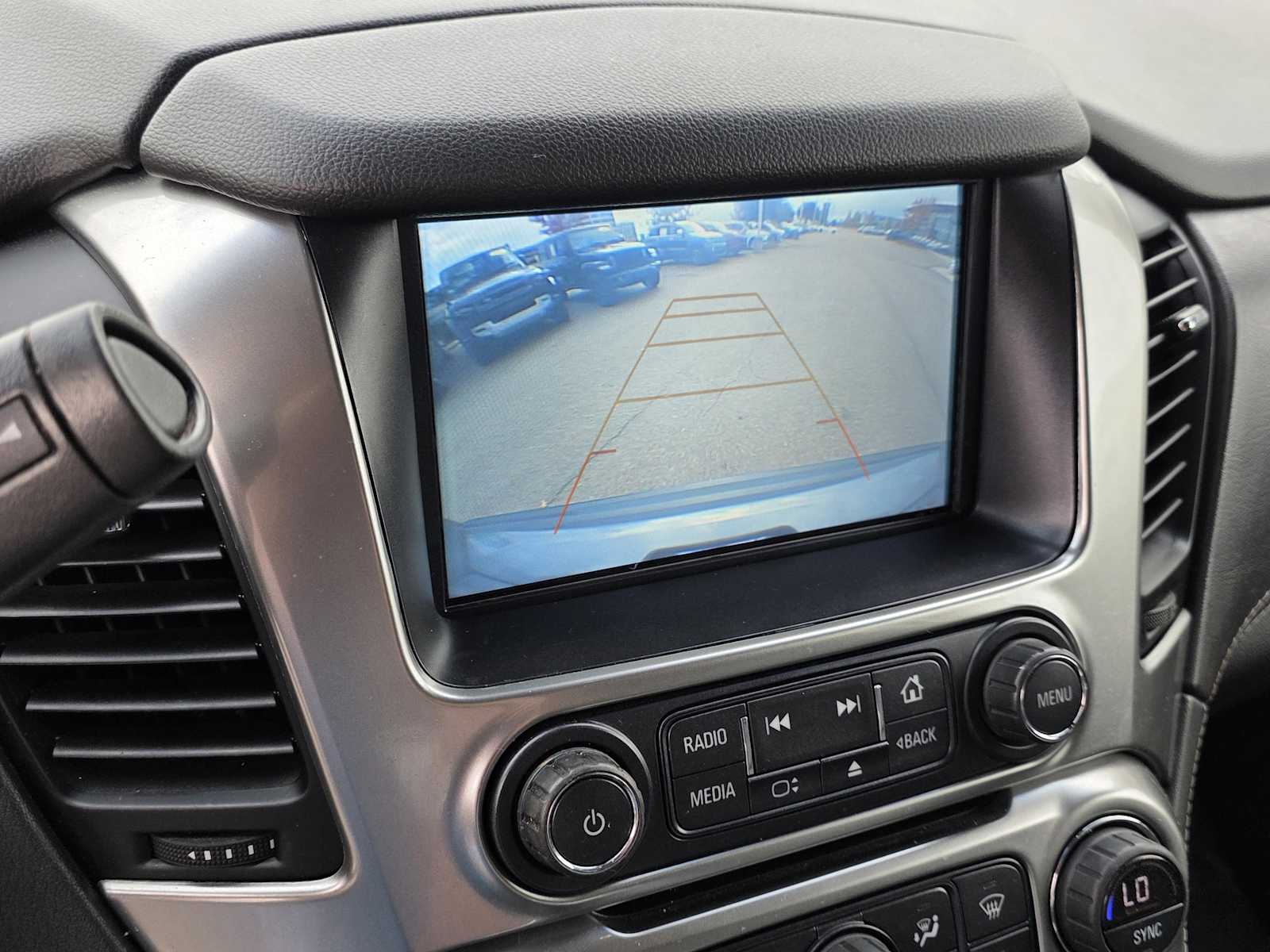 Thumbnail: 2019 Chevrolet Tahoe - 10