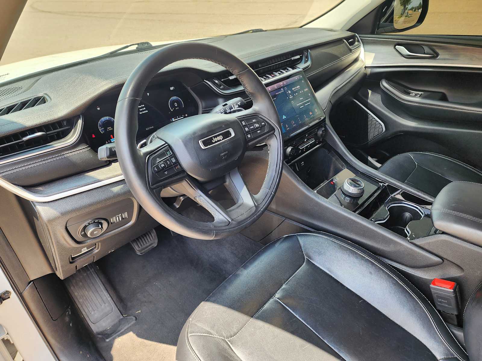 Thumbnail: 2021 Jeep Grand Cherokee L - 5