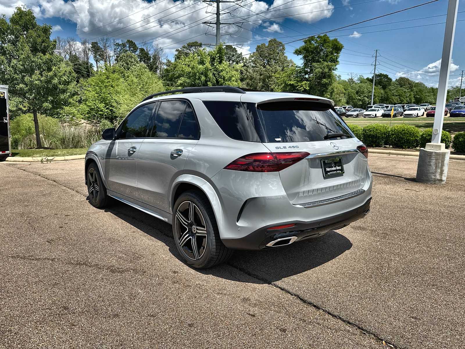 Thumbnail: 2026 Mercedes-Benz GLE - 6