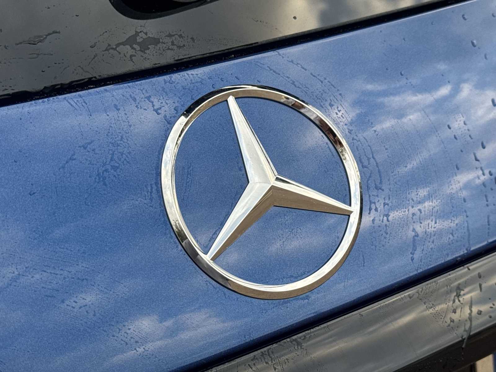 Thumbnail: 2026 Mercedes-Benz GLC - 10