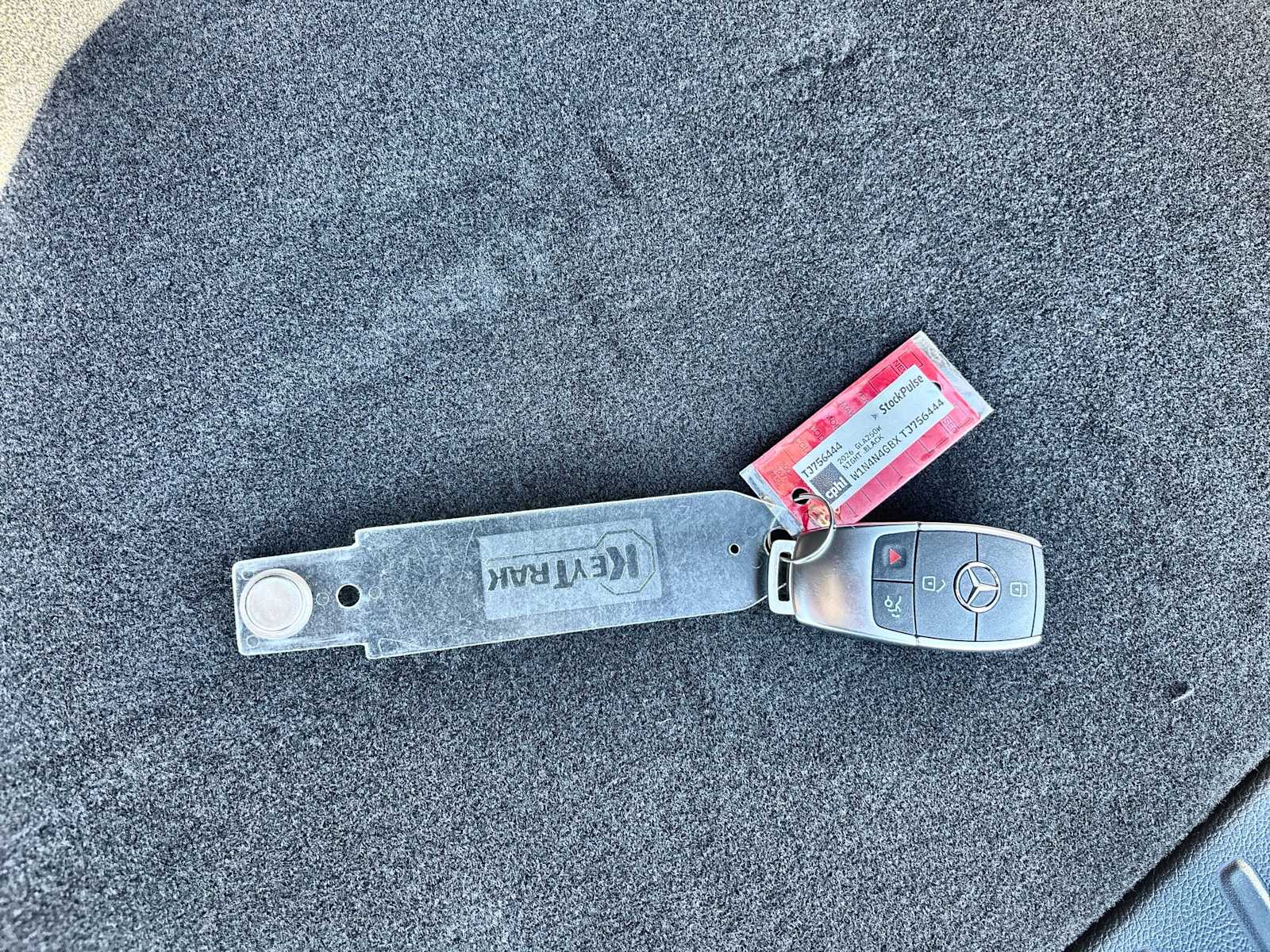 Thumbnail: 2026 Mercedes-Benz GLA - 25