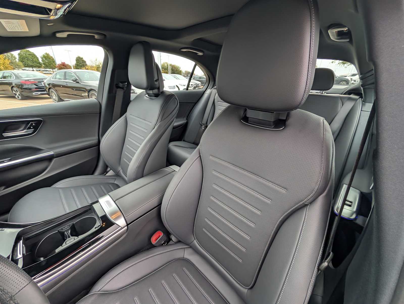 Thumbnail: 2026 Mercedes-Benz C-Class - 15