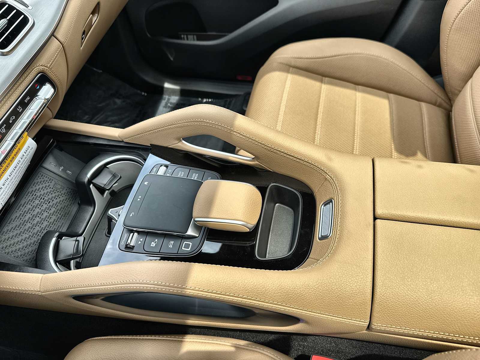 Thumbnail: 2026 Mercedes-Benz GLE - 22